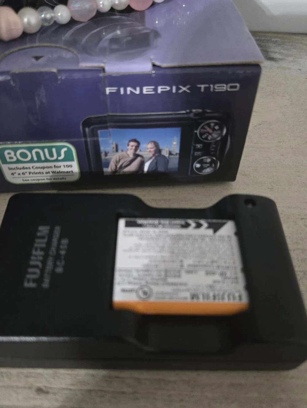 Fujifilm Finepix T190 14 Megapixel Digital Camera-Tested